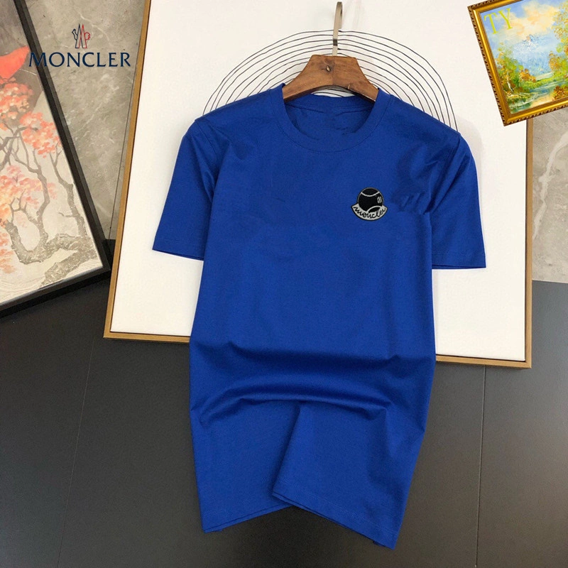 Moncler T-Shirts Functional 139884