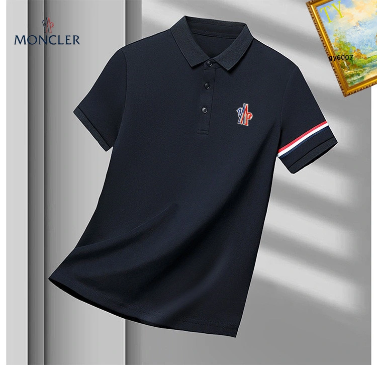 Moncler T-Shirts Cozy 139833