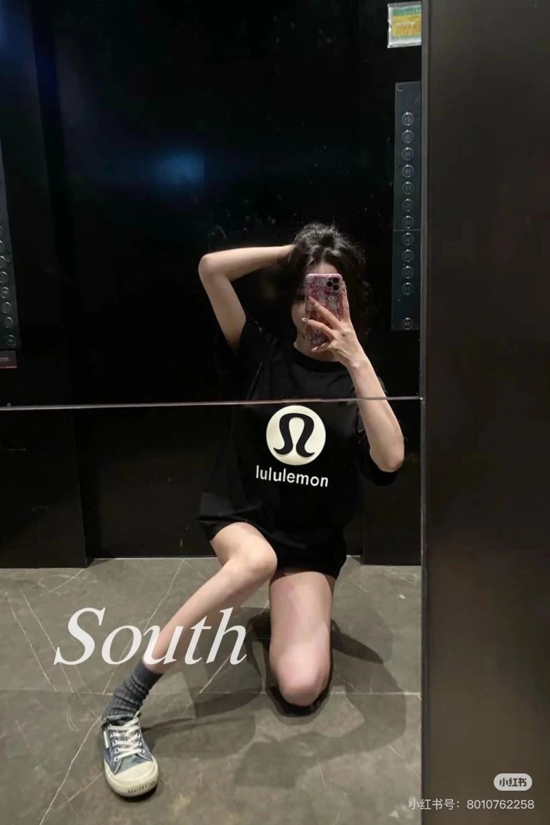 Moncler T-Shirts Unique 142759