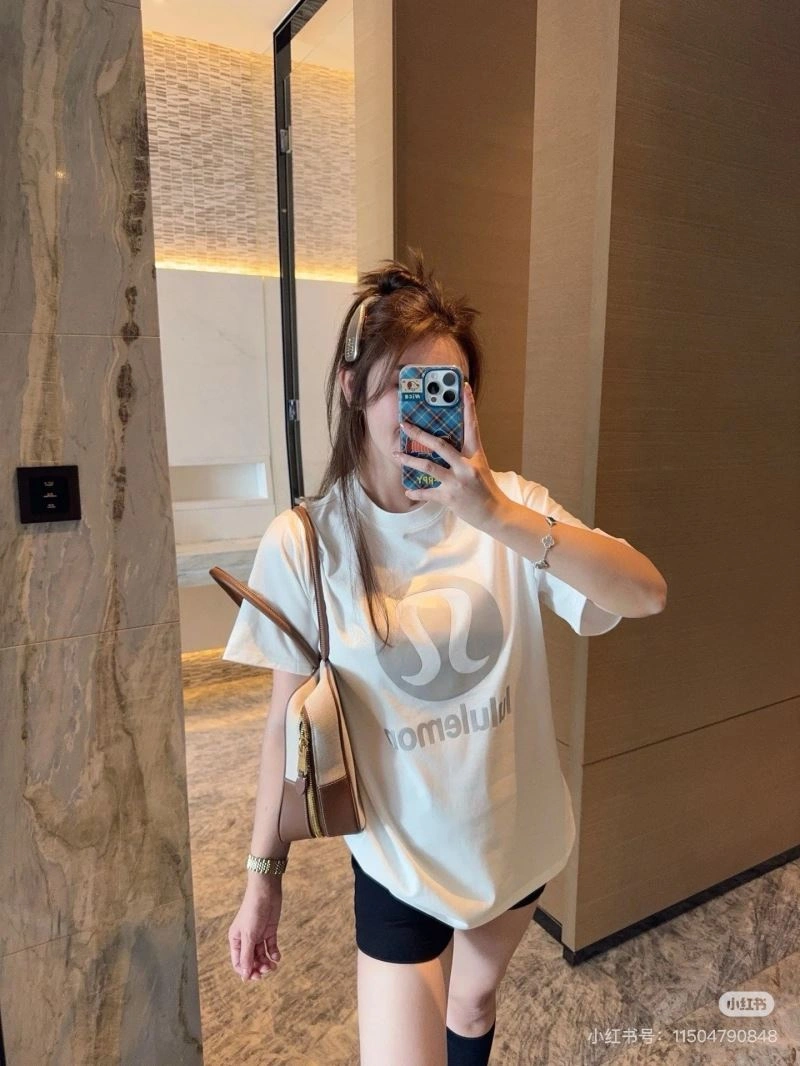 Youthful Moncler T-Shirts 142750