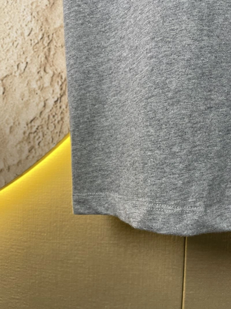 Classic Moncler T-Shirts 142739