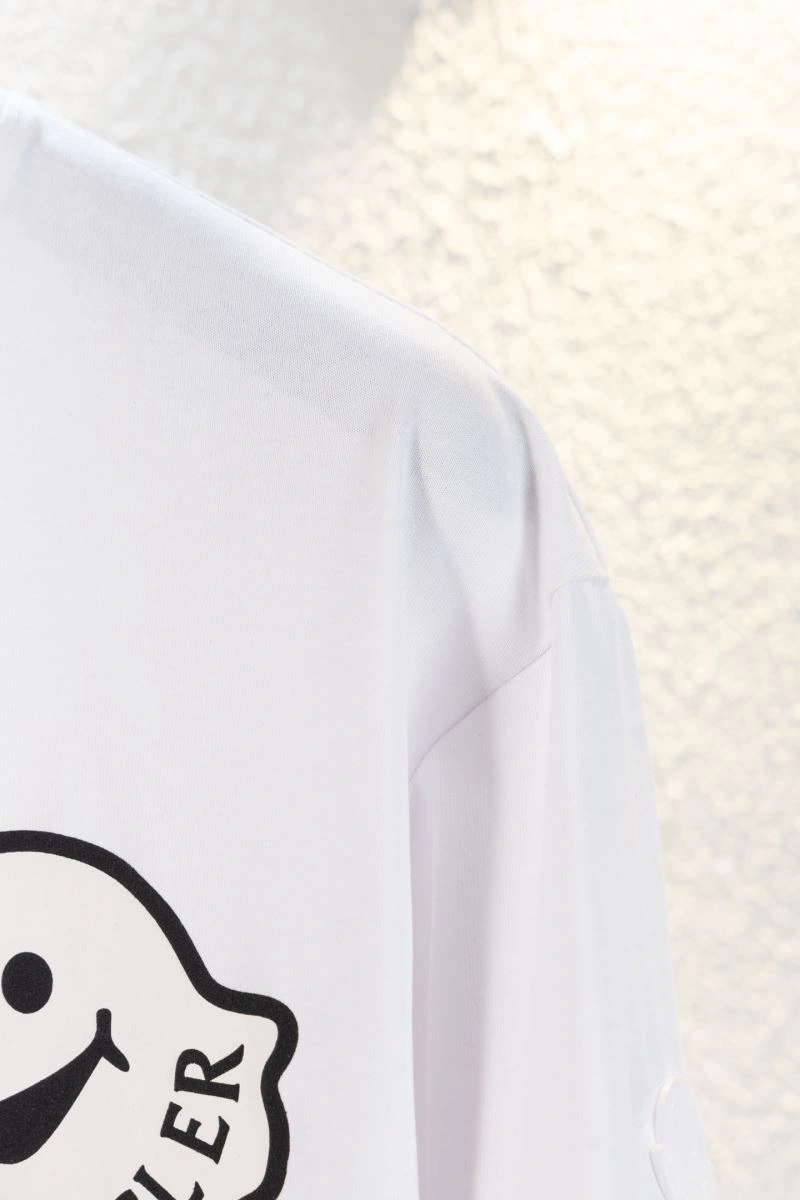 Moncler T-Shirts MultiPurpose 142753