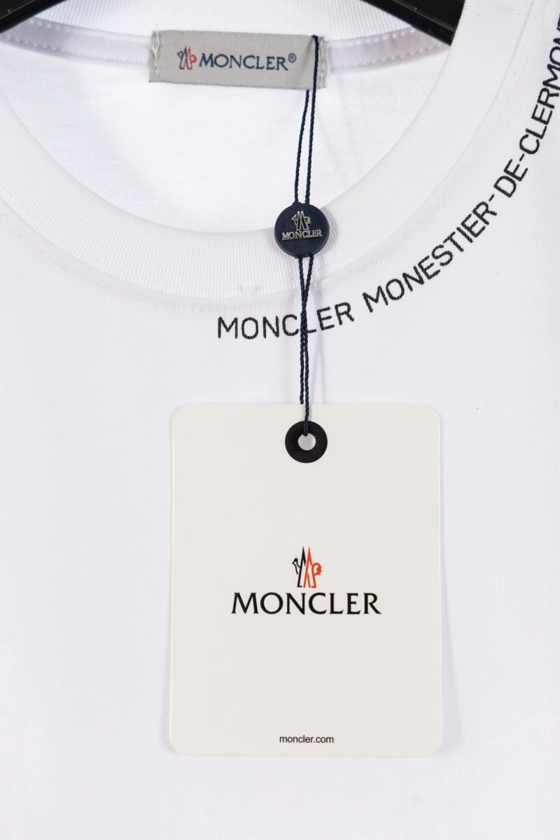 GoAnywhere Moncler T-Shirts 142736