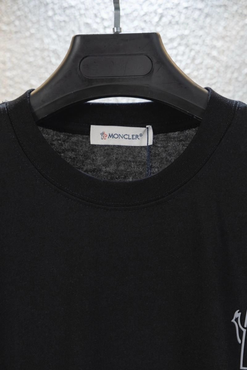 WrinkleFree Moncler T-Shirts 142726