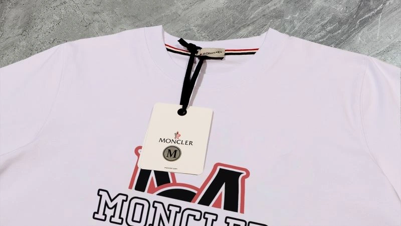 Flexible Moncler T-Shirts 142751