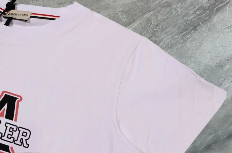 Flexible Moncler T-Shirts 142751