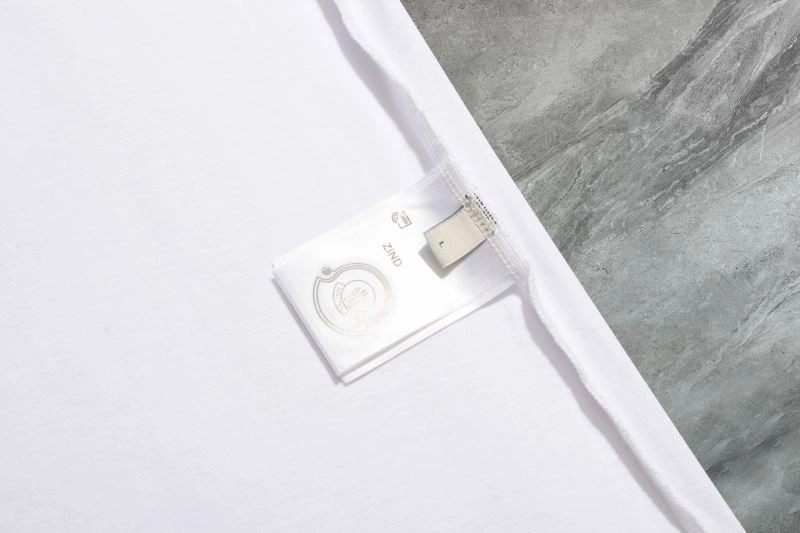 Flexible Moncler T-Shirts 142751