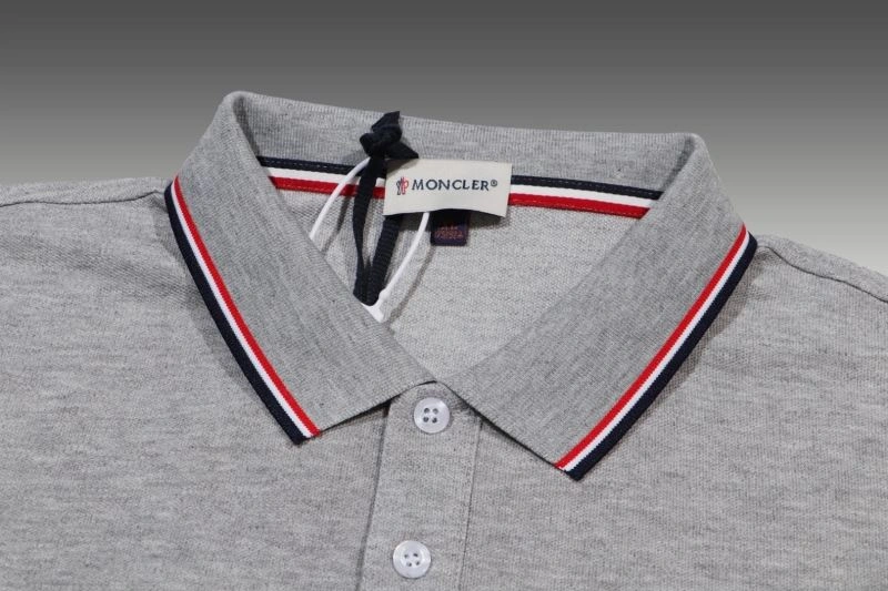 Neat Moncler T-Shirts 142727