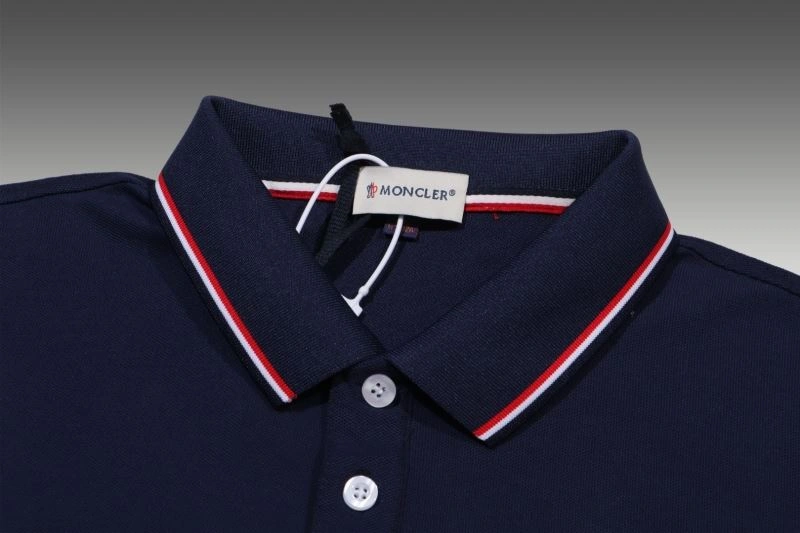 Moncler T-Shirts WaterResistant 142724