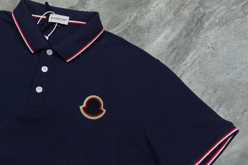 Moncler T-Shirts WaterResistant 142724
