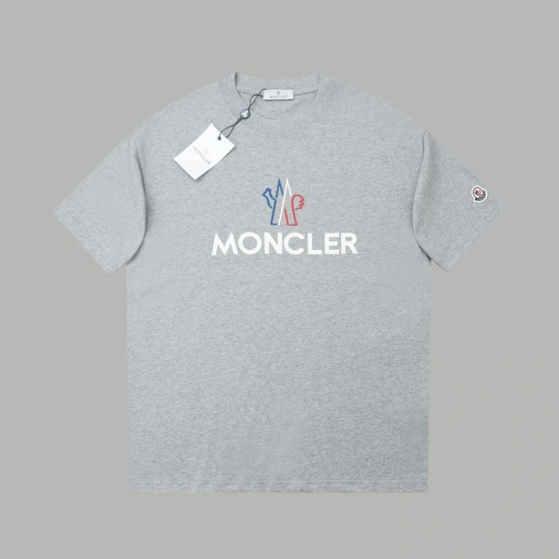 ComfortFit Moncler T-Shirts 142719