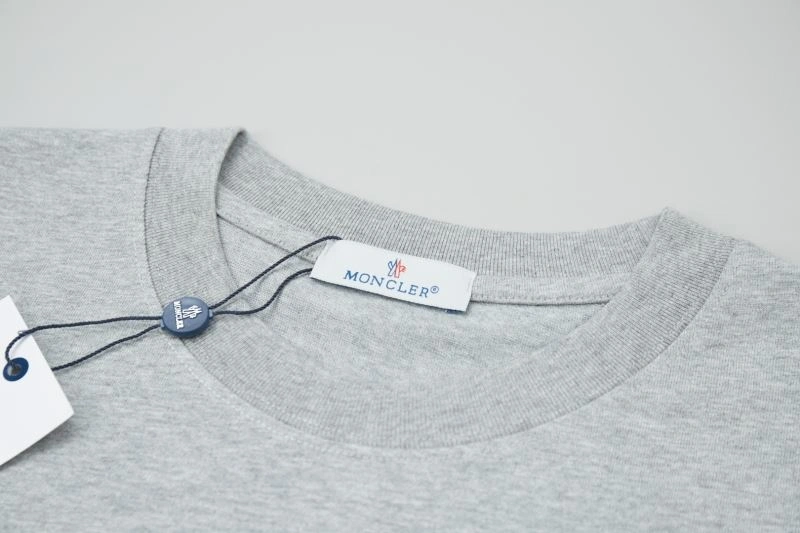 Packable Moncler T-Shirts 142715