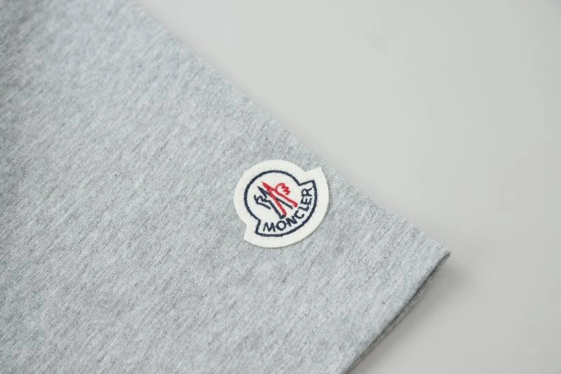 Packable Moncler T-Shirts 142715