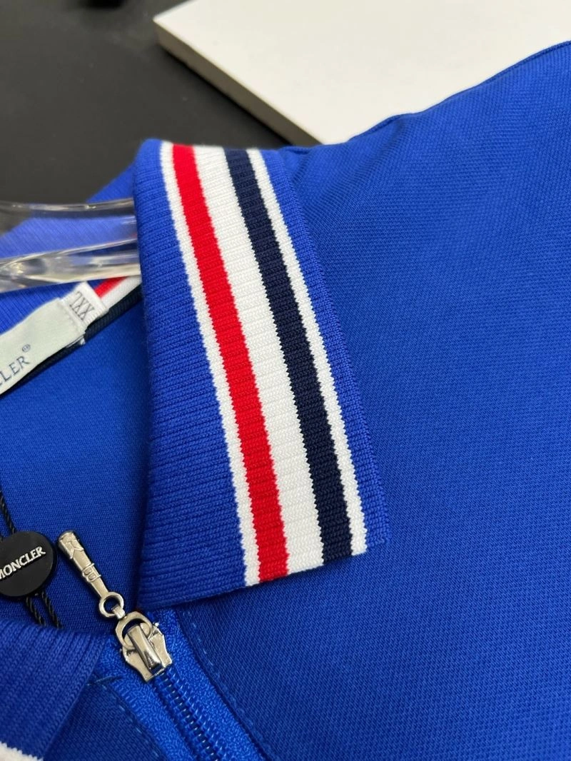 Moncler T-Shirts TravelReady 142714
