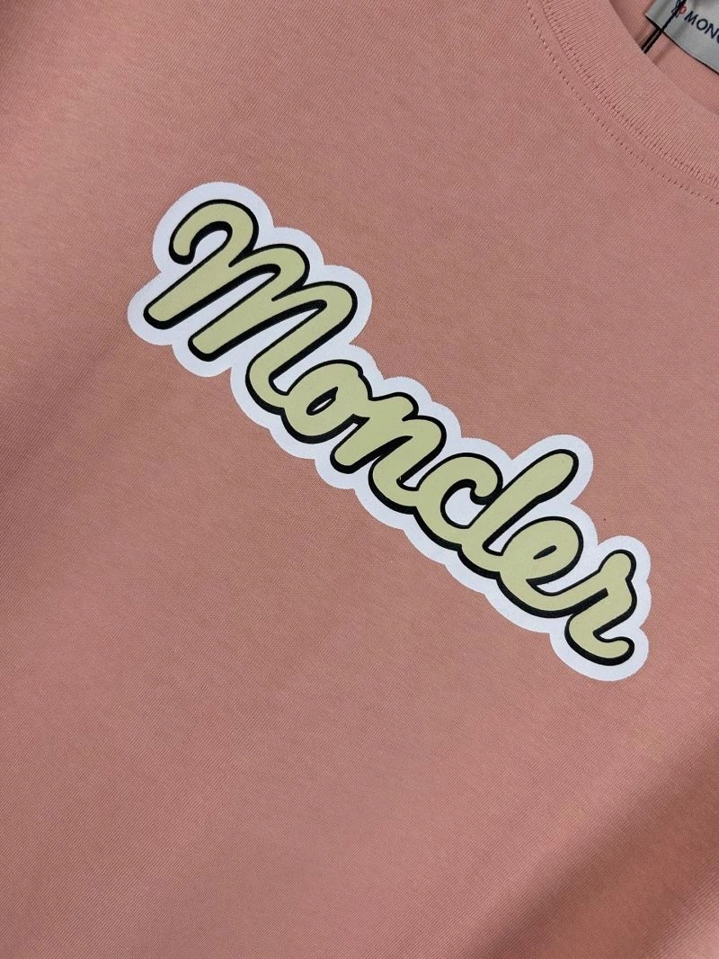 Moncler T-Shirts WellDesigned 142703