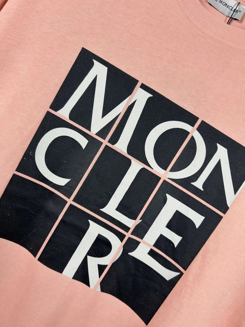 FashionForward Moncler T-Shirts 142705