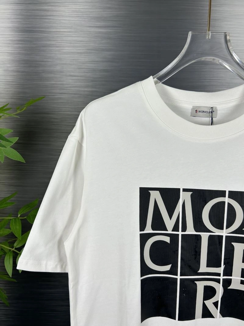 Moncler T-Shirts Premium 142704