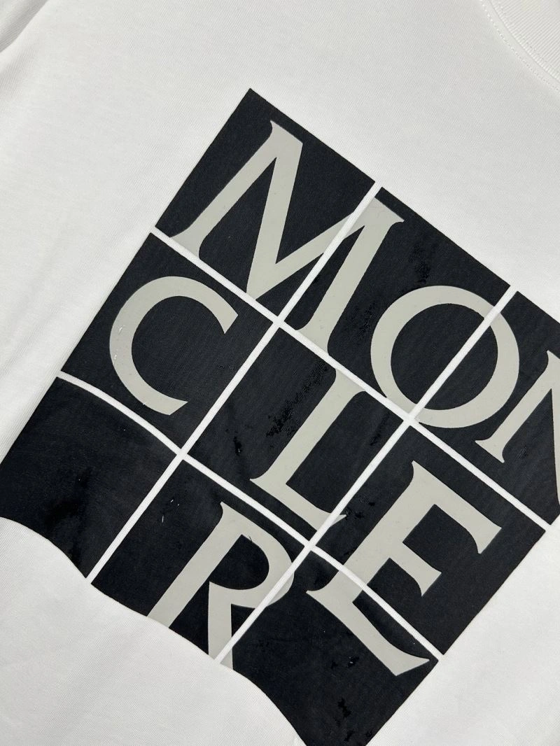 Moncler T-Shirts Premium 142704