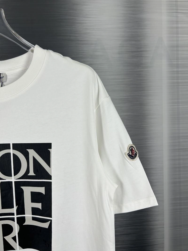Moncler T-Shirts Premium 142704