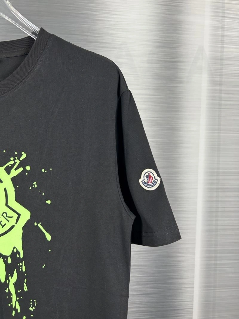 Moncler T-Shirts Casual 142698
