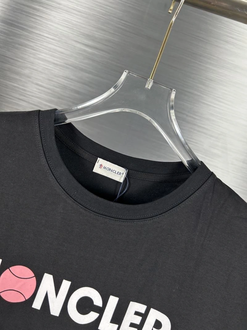 Supportive Moncler T-Shirts 142699