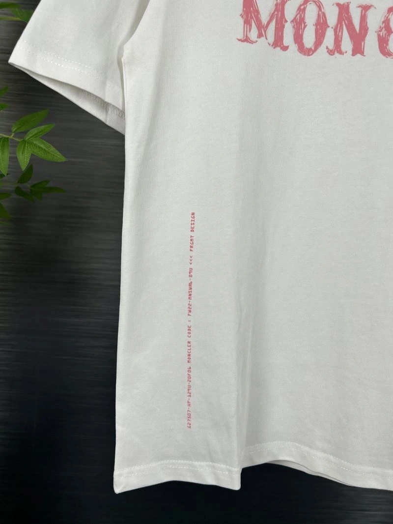 Vibrant Moncler T-Shirts 142706