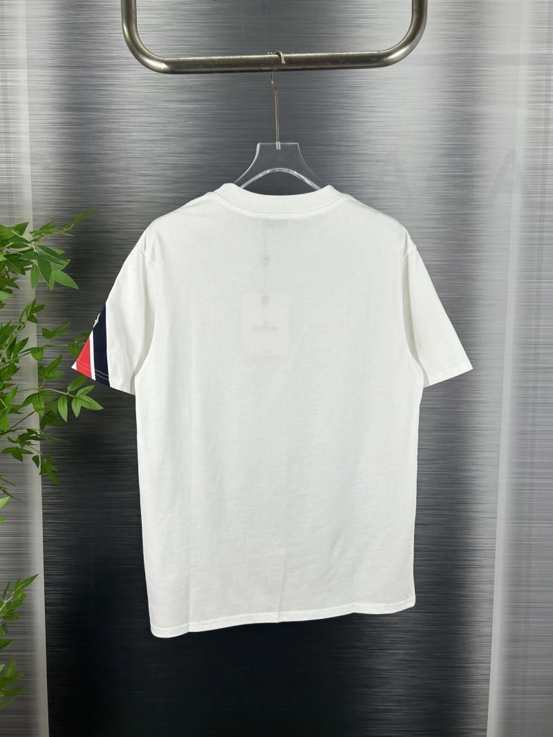 TravelReady Moncler T-Shirts 142702