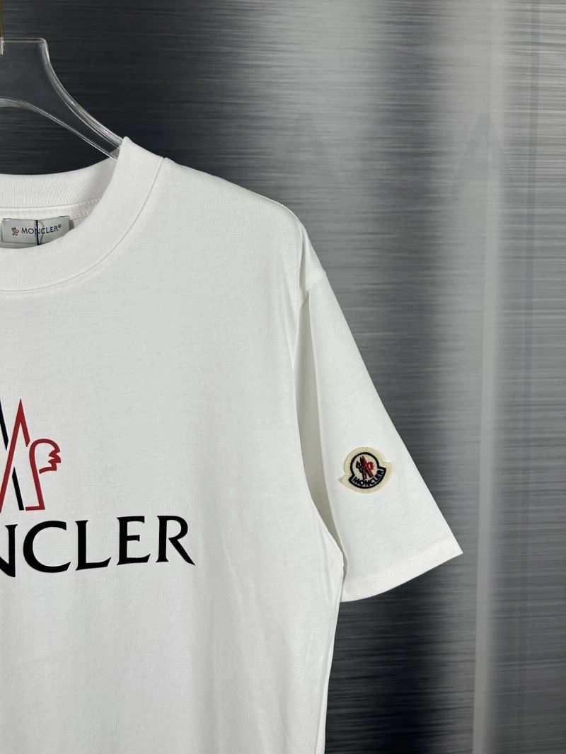 Moncler T-Shirts Functional 142687
