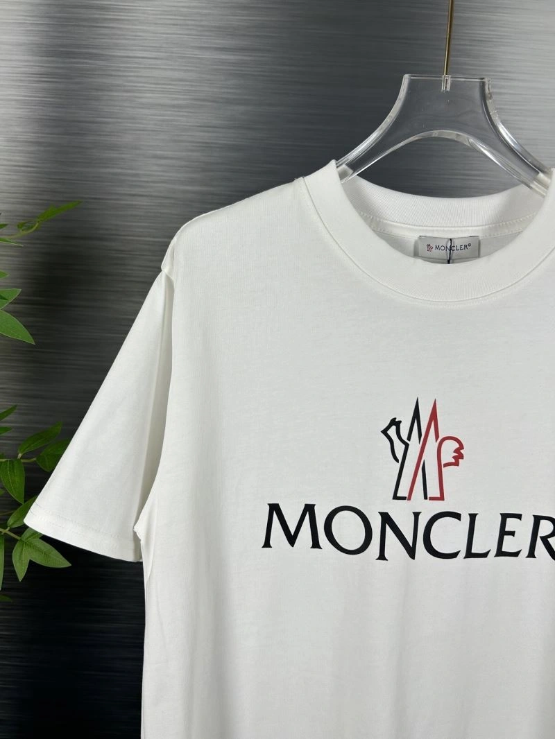 Moncler T-Shirts Functional 142687