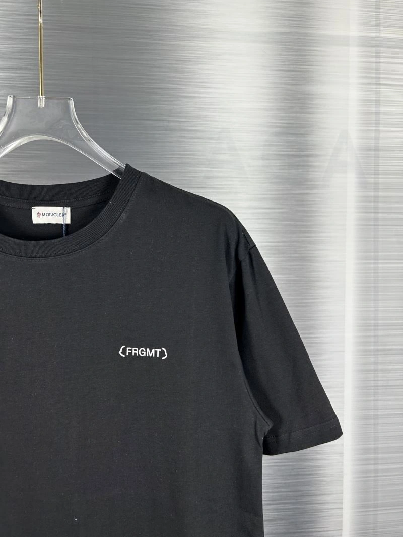 Moncler T-Shirts RelaxedFit 142683