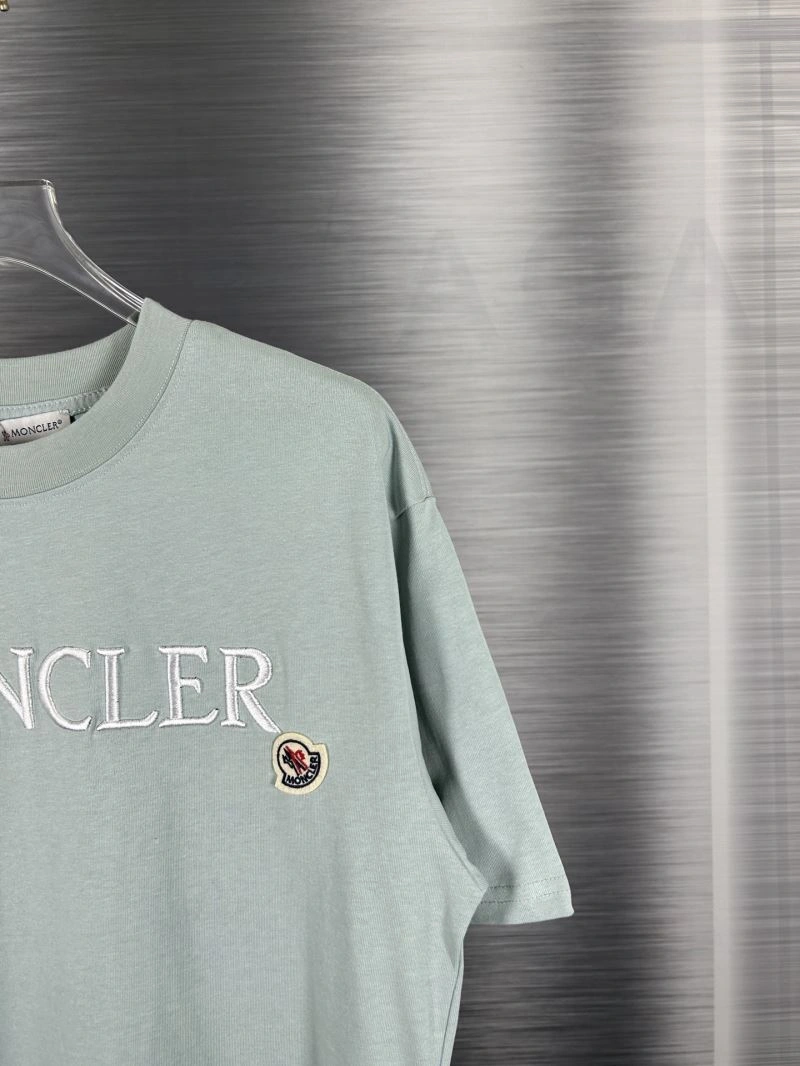 Moncler T-Shirts TimelessDesign 142680