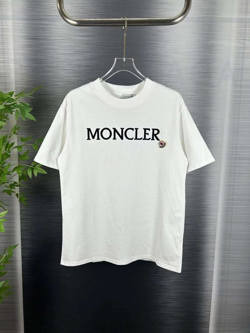 Neat Moncler T-Shirts 142677