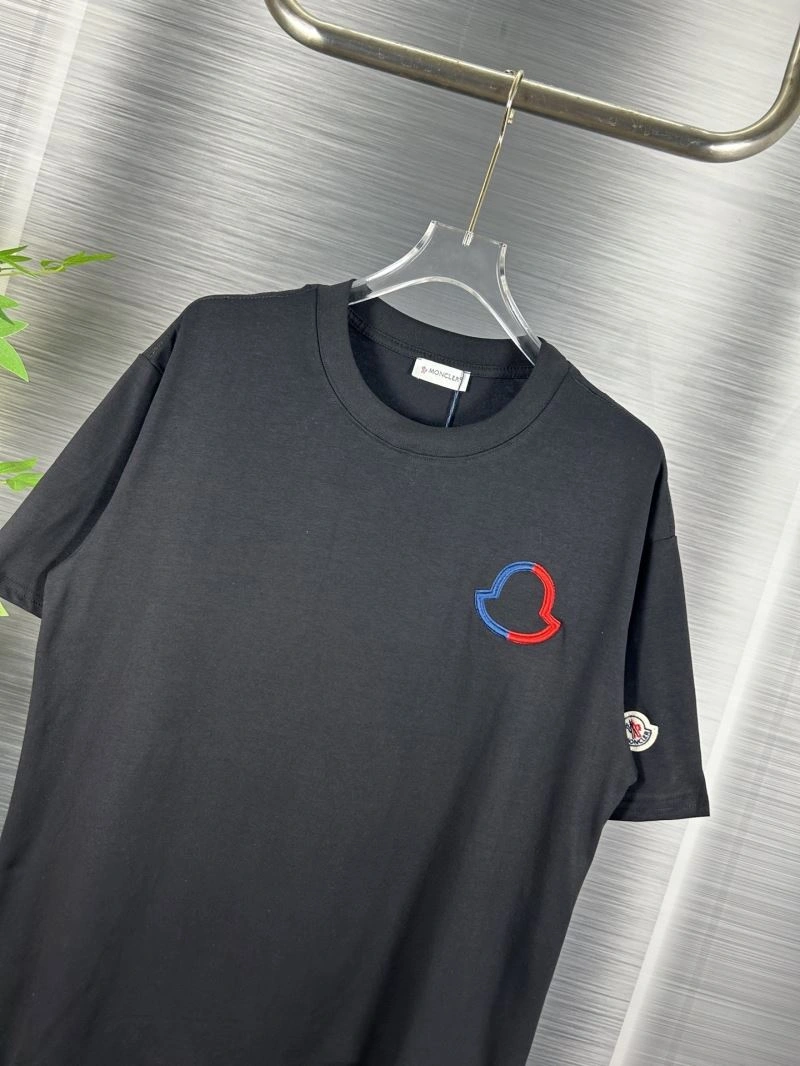 Cozy Moncler T-Shirts 142676