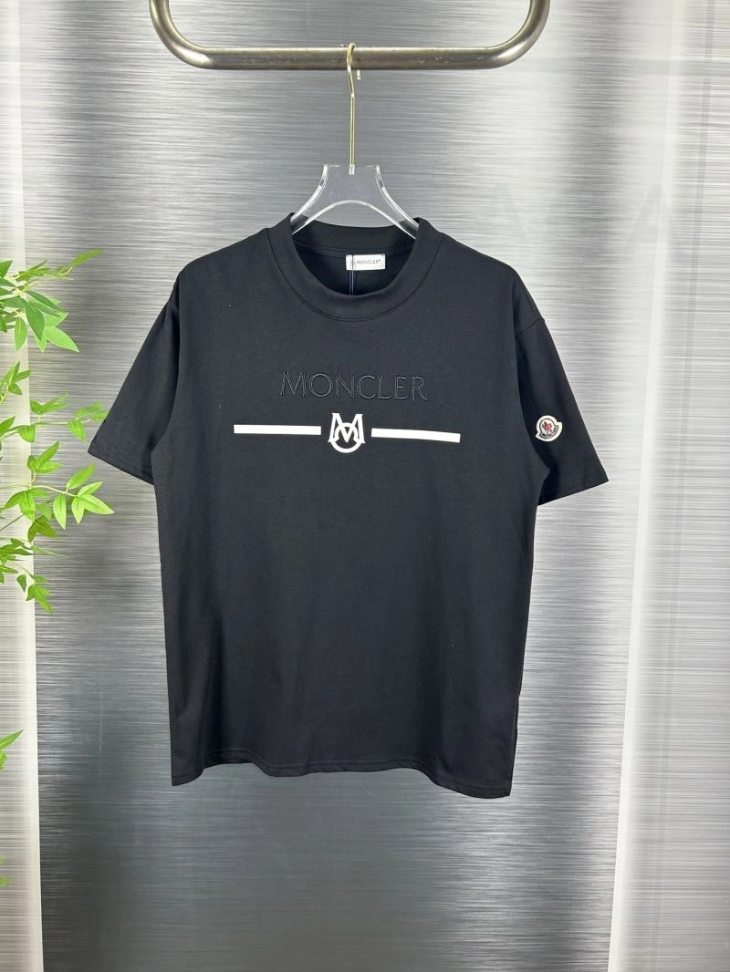 RelaxedFit Moncler T-Shirts 142688