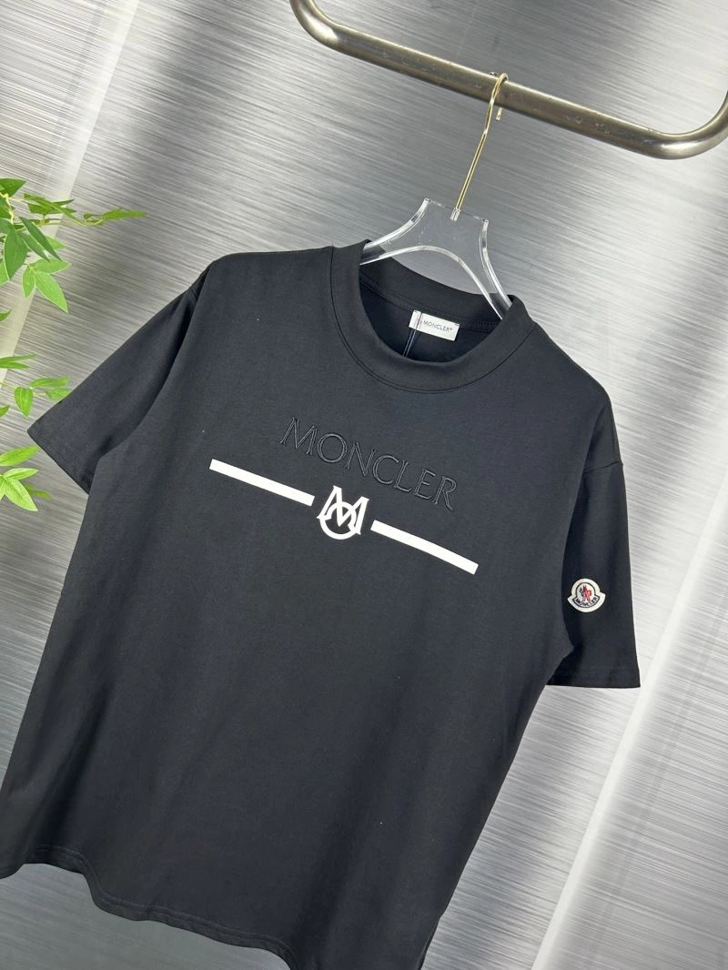 RelaxedFit Moncler T-Shirts 142688