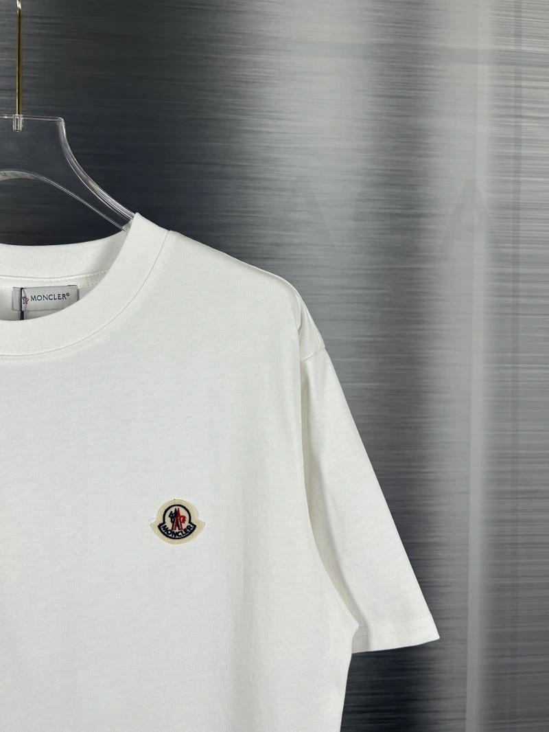 Moncler T-Shirts Flexible 142674