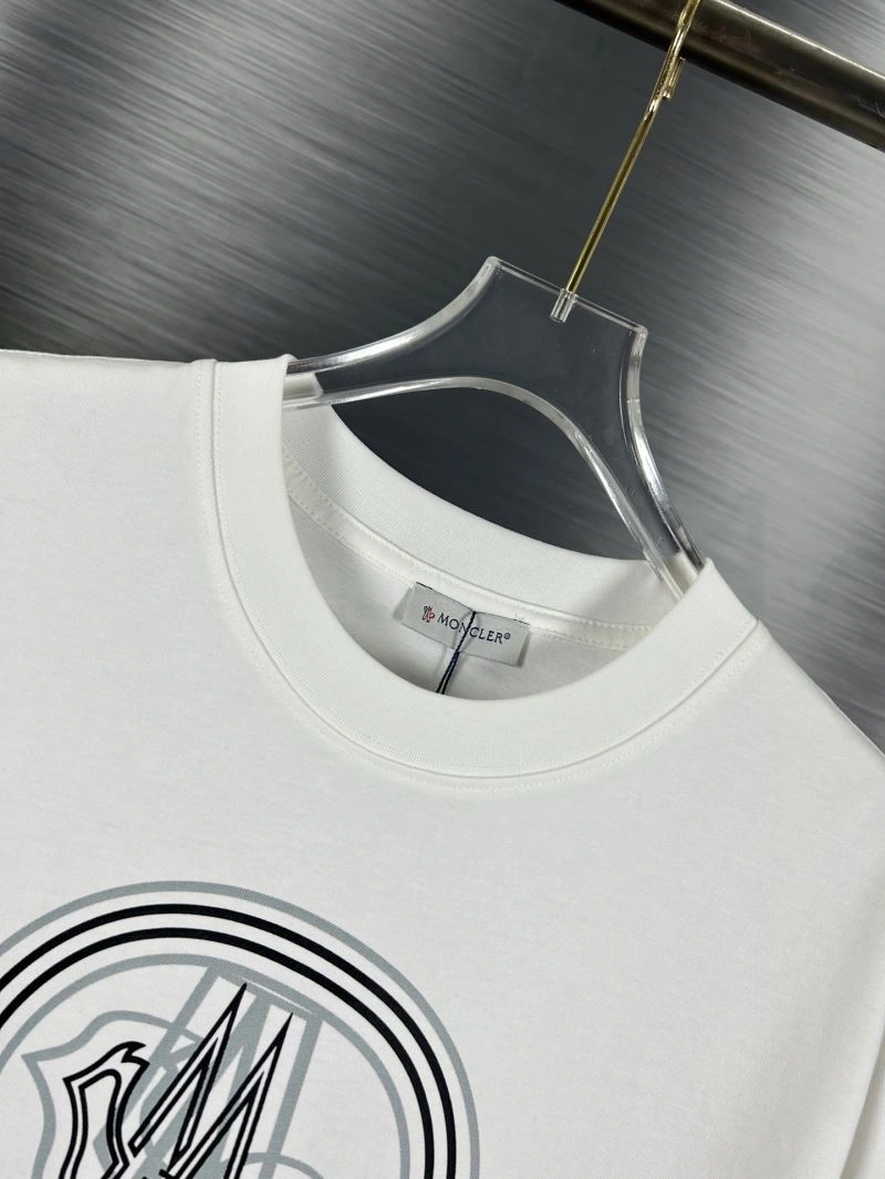 Unisex Moncler T-Shirts 142655