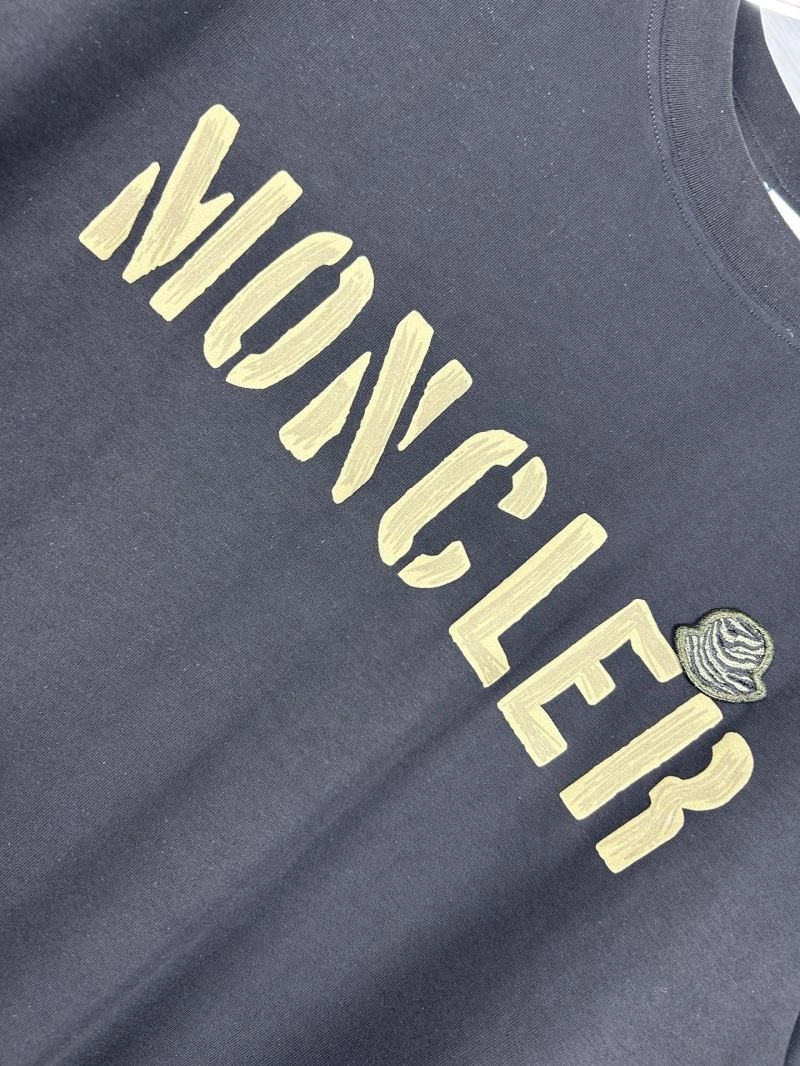 Lightweight Moncler T-Shirts 142663