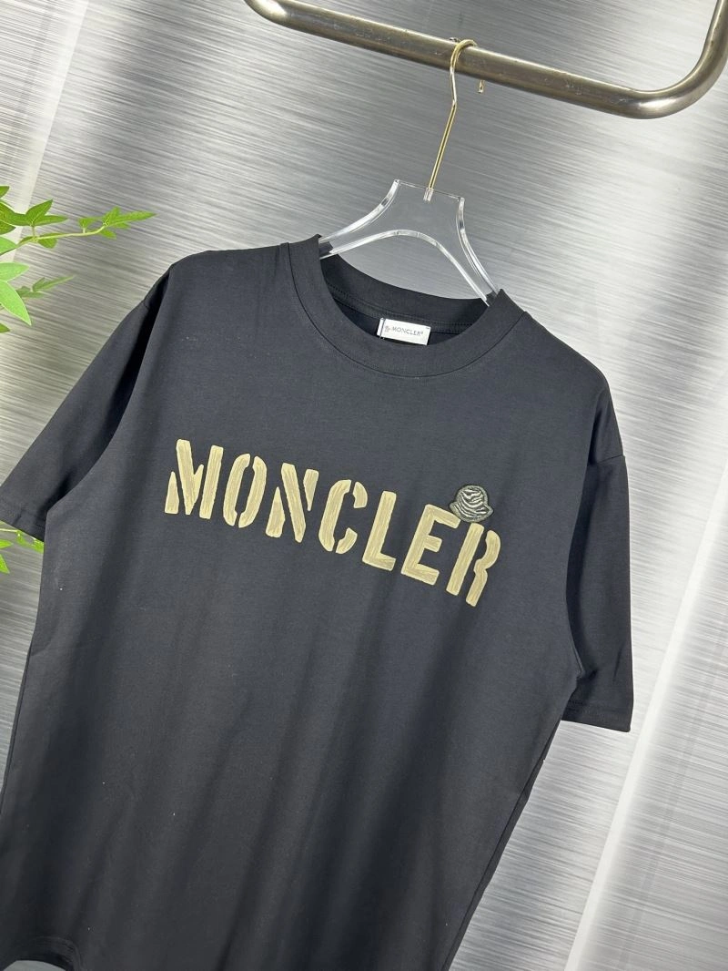 Lightweight Moncler T-Shirts 142663