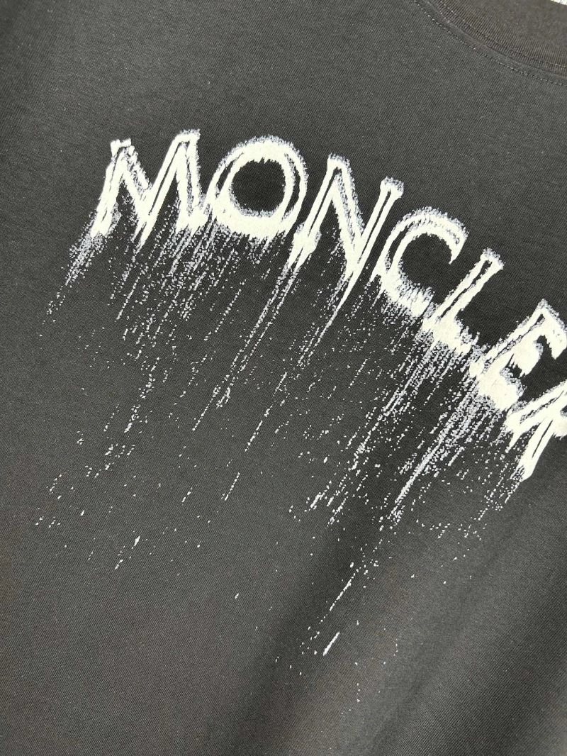 Refined Moncler T-Shirts 142666