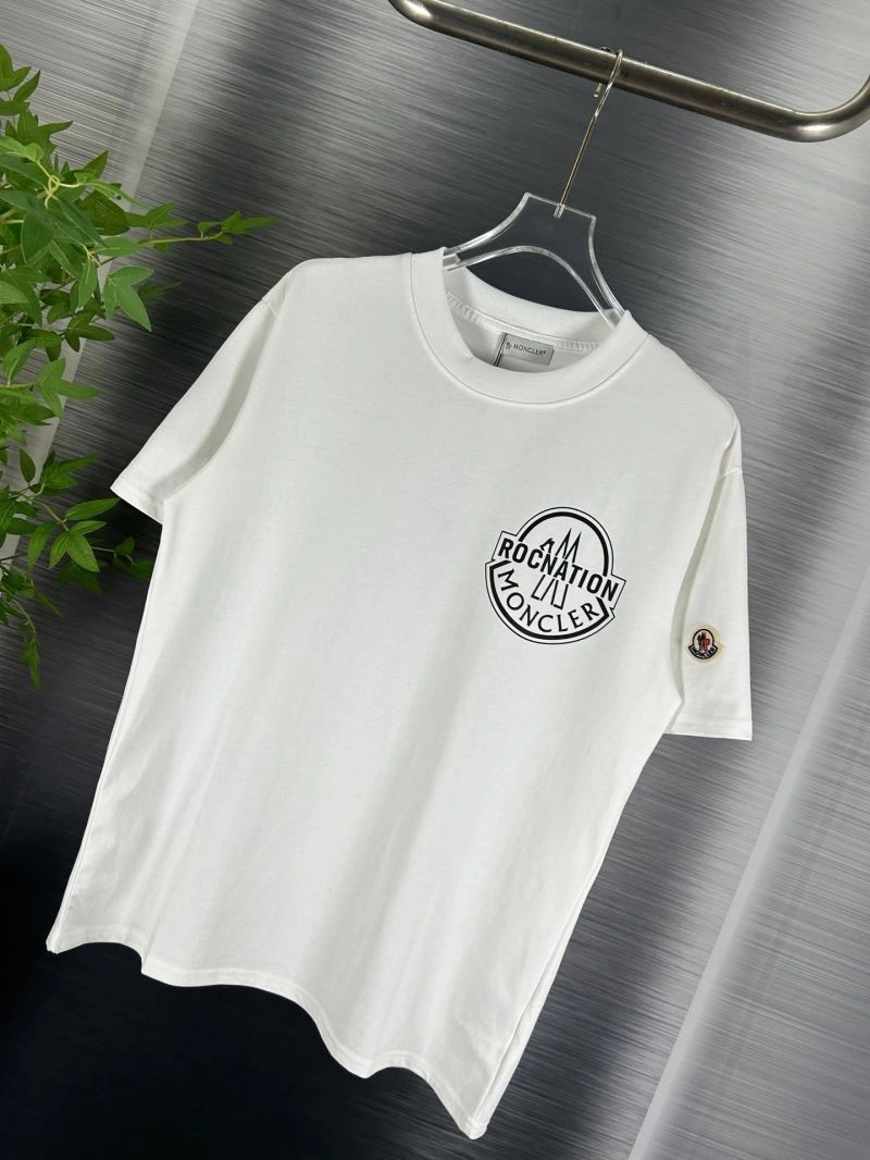 Vibrant Moncler T-Shirts 142665