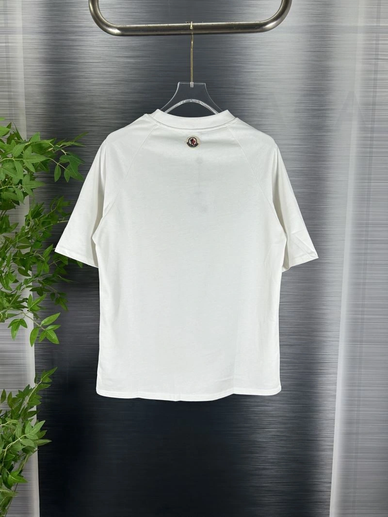 Lightweight Moncler T-Shirts 142654