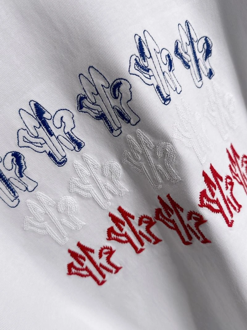 TechFriendly Moncler T-Shirts 142642