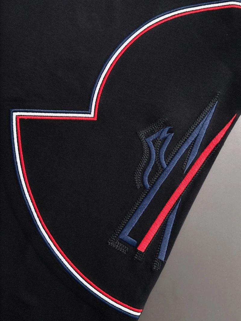 Moncler T-Shirts Breathable 142646