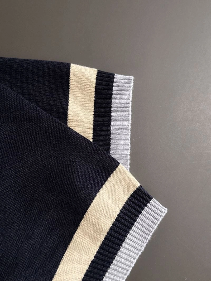 Moncler T-Shirts NewStyle 142652