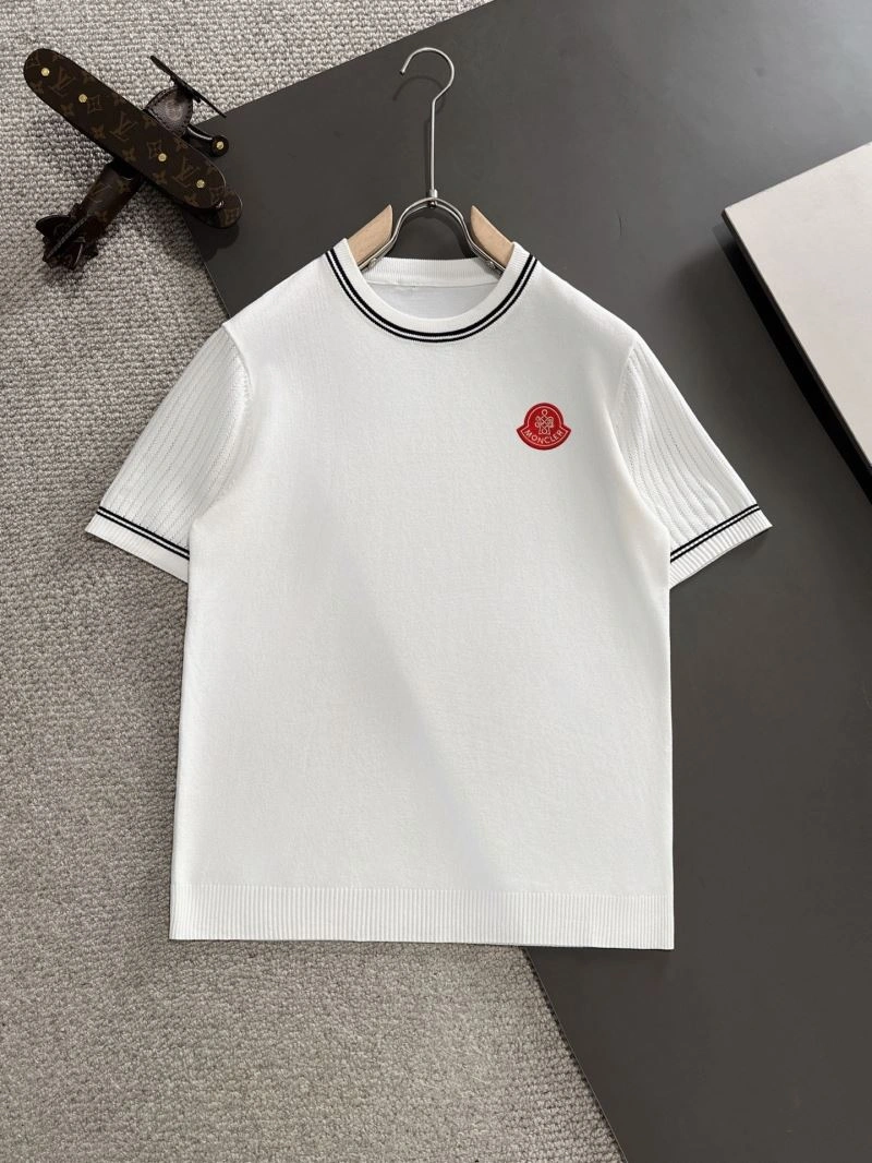 Soft Moncler T-Shirts 142636