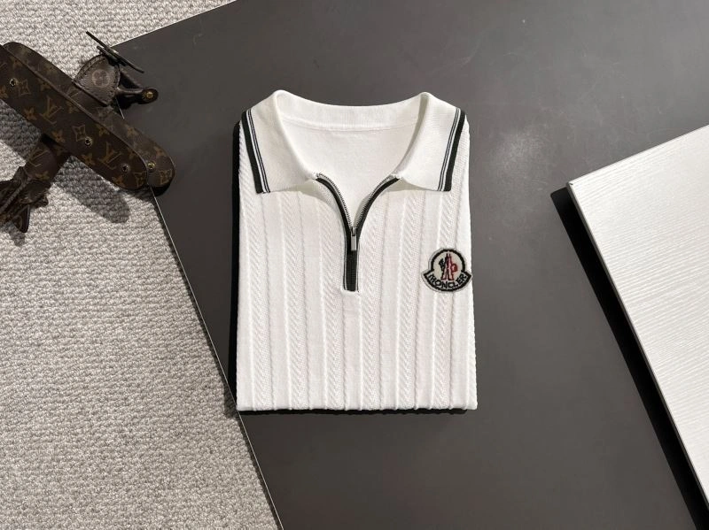 RelaxedFit Moncler T-Shirts 142634