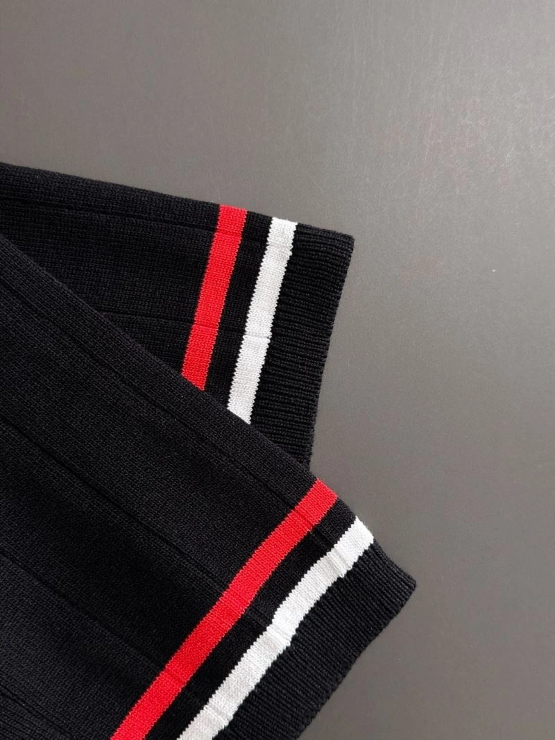 Stretchable Moncler T-Shirts 142657