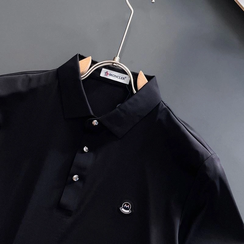 Casual Moncler T-Shirts 143682