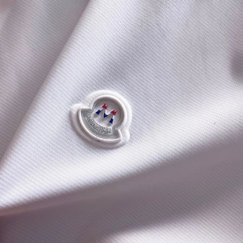 Casual Moncler T-Shirts 143682